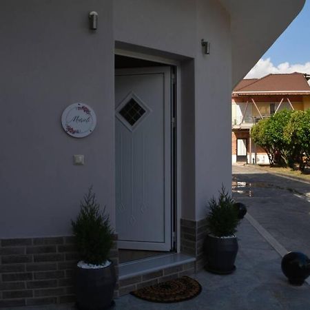 Marieli Apartment Perama  Ngoại thất bức ảnh