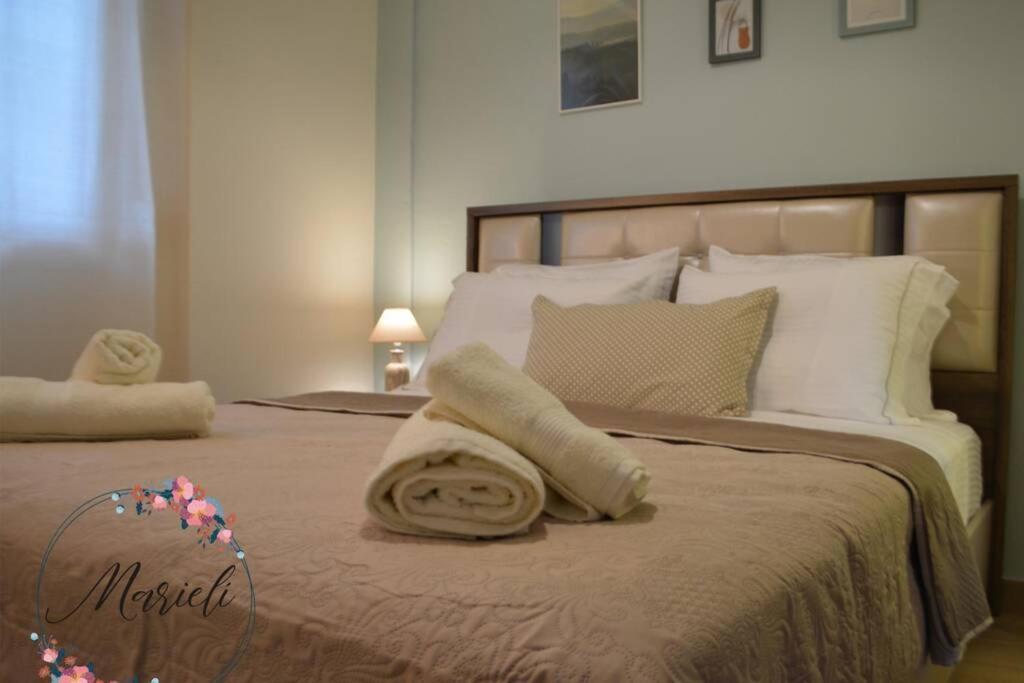 Marieli Apartment Perama  Ngoại thất bức ảnh