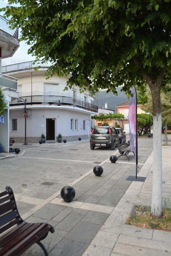 Marieli Apartment Perama  Ngoại thất bức ảnh