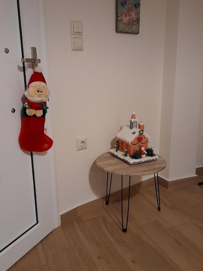 Marieli Apartment Perama  Ngoại thất bức ảnh
